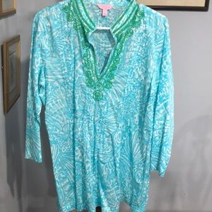 Lily Pulitzer blue and white printed tunic